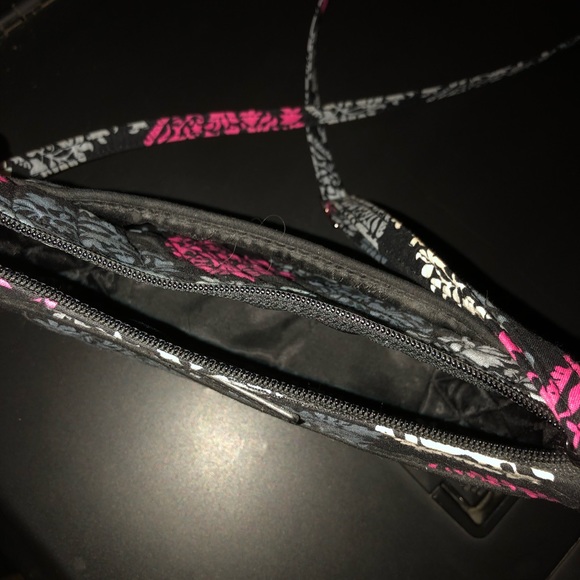 Vera Bradley Crossbody - Picture 3 of 5